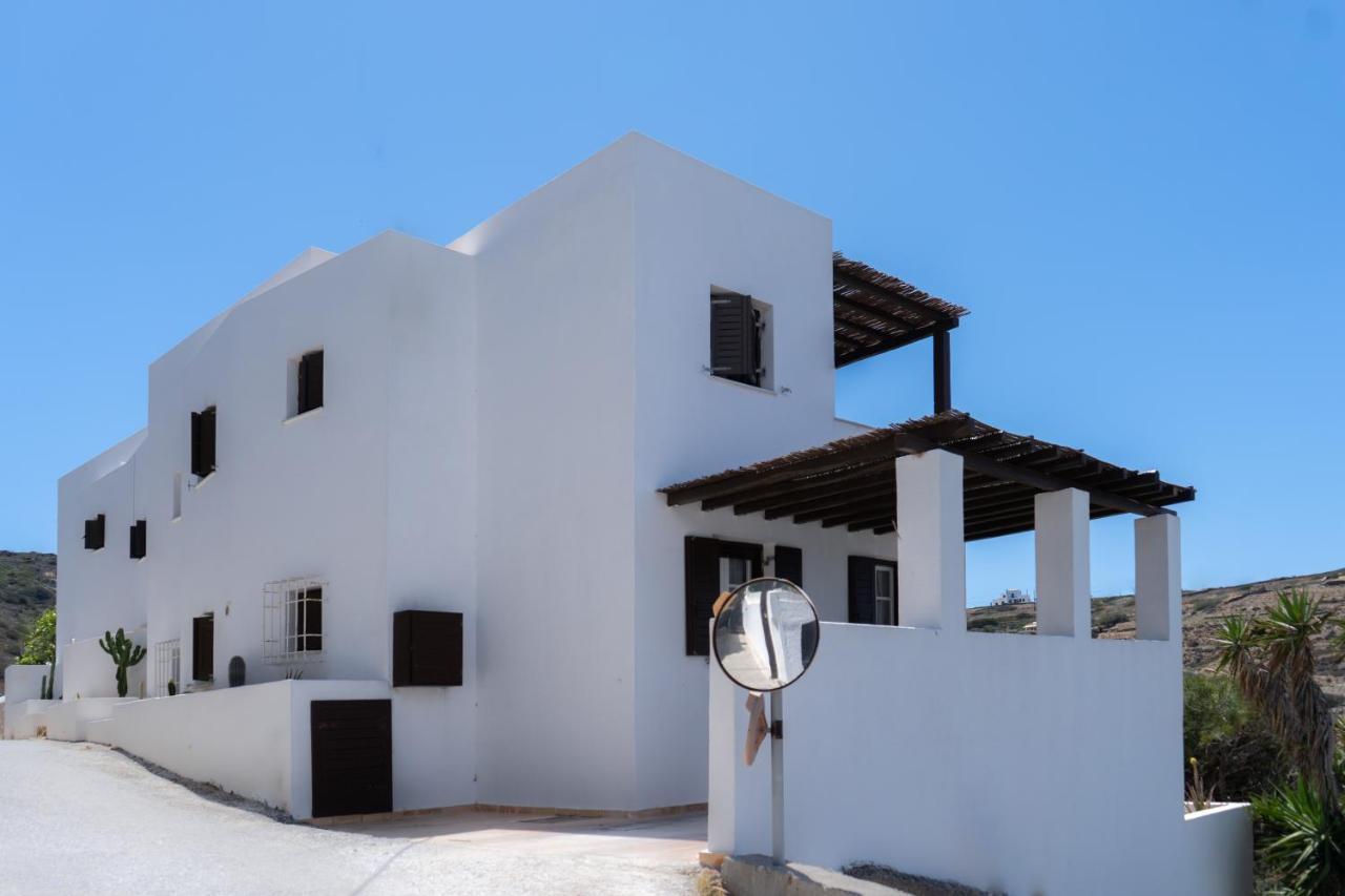 Lotos Beach Home Kini Екстериор снимка
