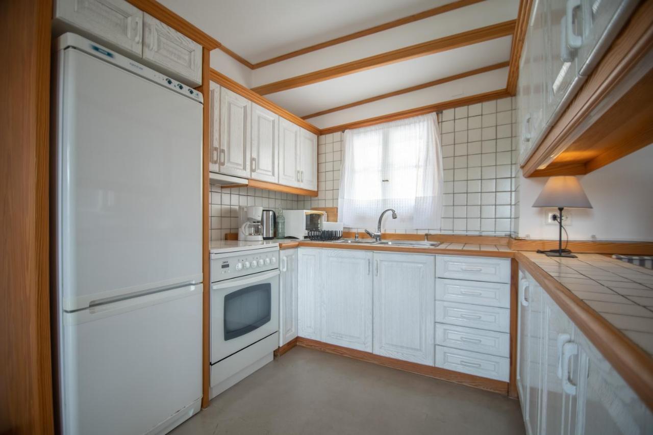 Lotos Beach Home Kini Екстериор снимка