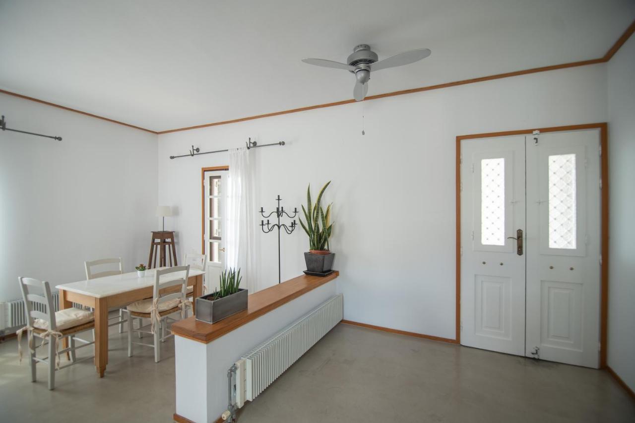 Lotos Beach Home Kini Екстериор снимка