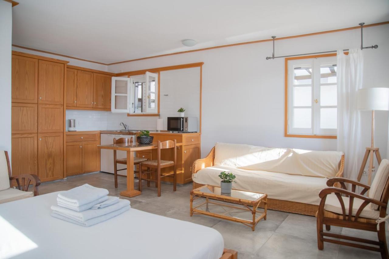 Lotos Beach Home Kini Екстериор снимка