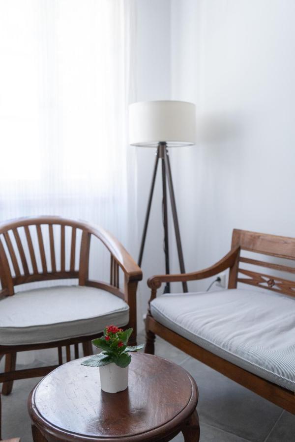 Lotos Beach Home Kini Екстериор снимка