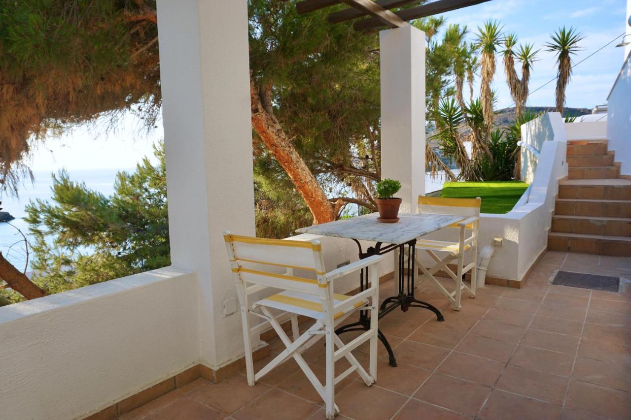 Lotos Beach Home Kini Екстериор снимка
