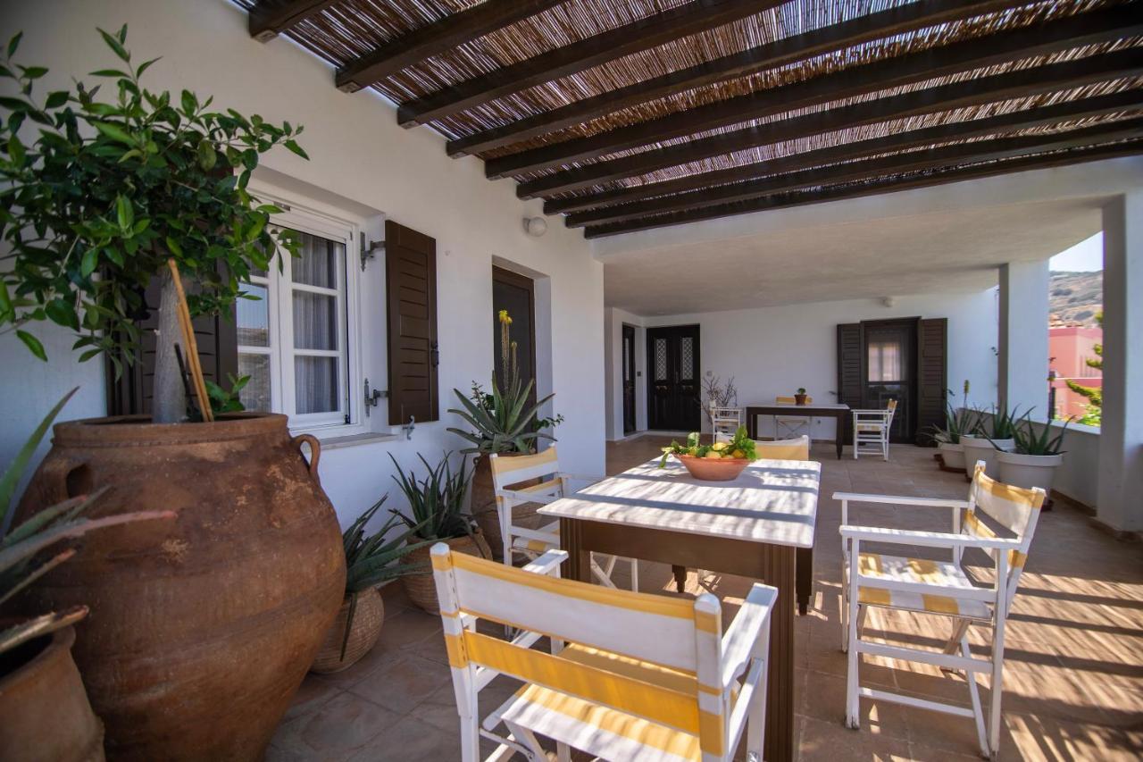 Lotos Beach Home Kini Екстериор снимка